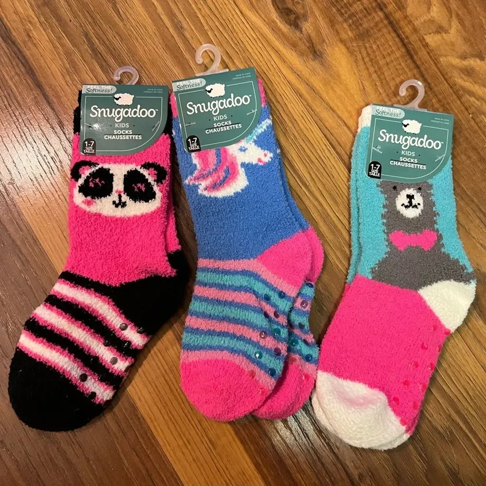 Snugadoo Kids Soft Socks Size 1-7 non-slip 3 pairs NWT
